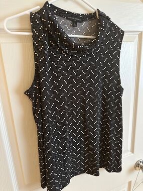 Banana Republic sleeveless shirt Jersey black large new